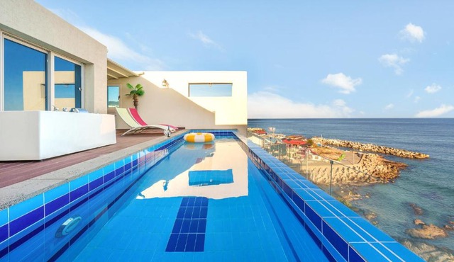 Yeongdeok The Best Pool Villa