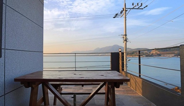 Yeosu Baekya Sea Pension