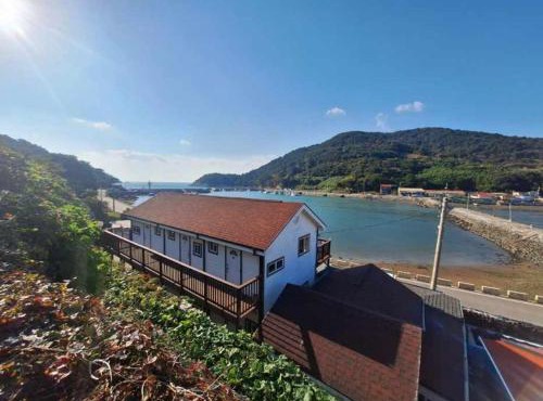 Yeosu Geumodo Badaae Pension