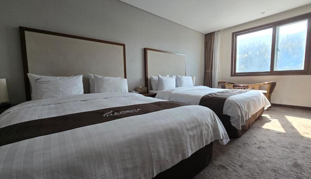 Yeosu Narsha Hotel