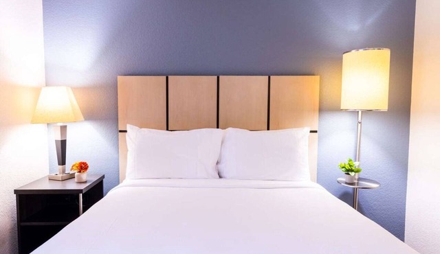Your Home Away From Home! Pet-Friendly Stay with Kitchenette!