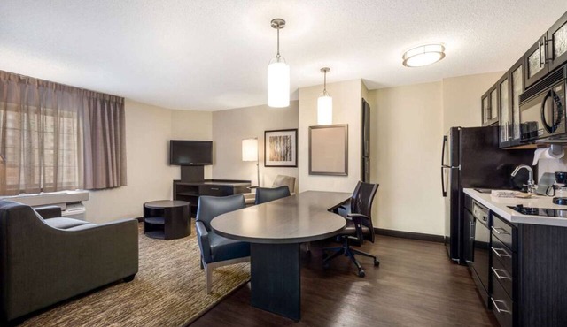 Your Home Away from Home in Colorado! Pet-friendly Property, Full Kitchen!