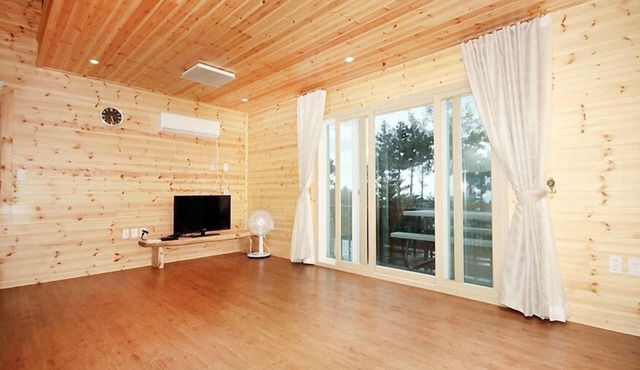 Zain Village pension