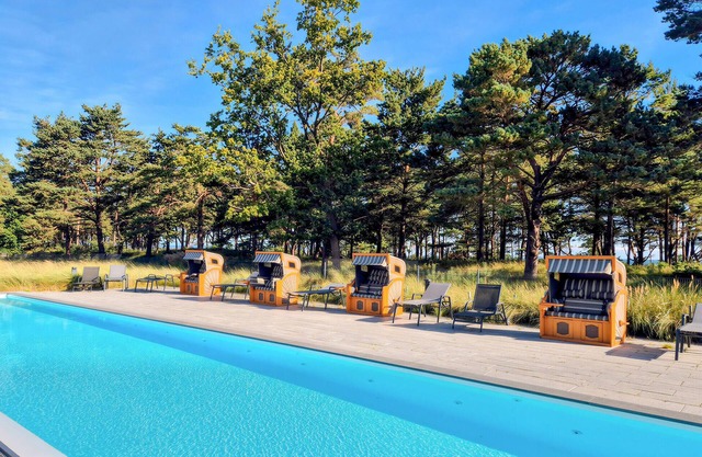 Beautiful apartment in Binz with outdoor swimming pool