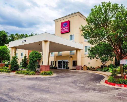 Comfort Suites Independence 