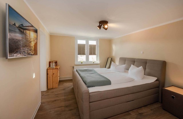 Cozy vacation apartment in Heringsdorf with large garden & whirlpool - only 550 m