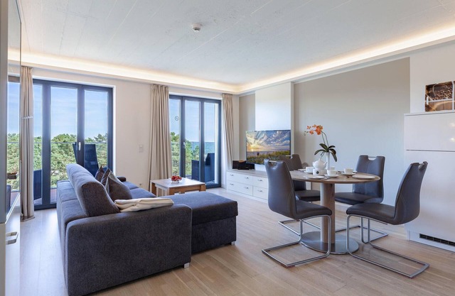 Stunning apartment in Binz with indoor swimming pool