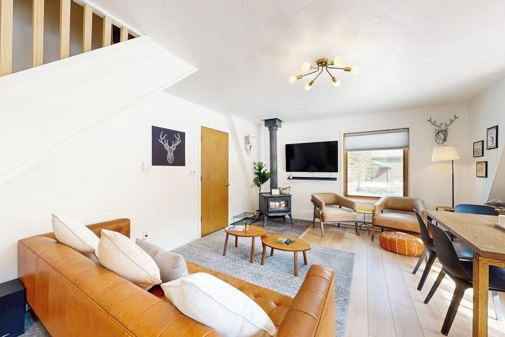 Blue River House | Tranquil riverside cabin with mountain views and easy access to Breckenridge