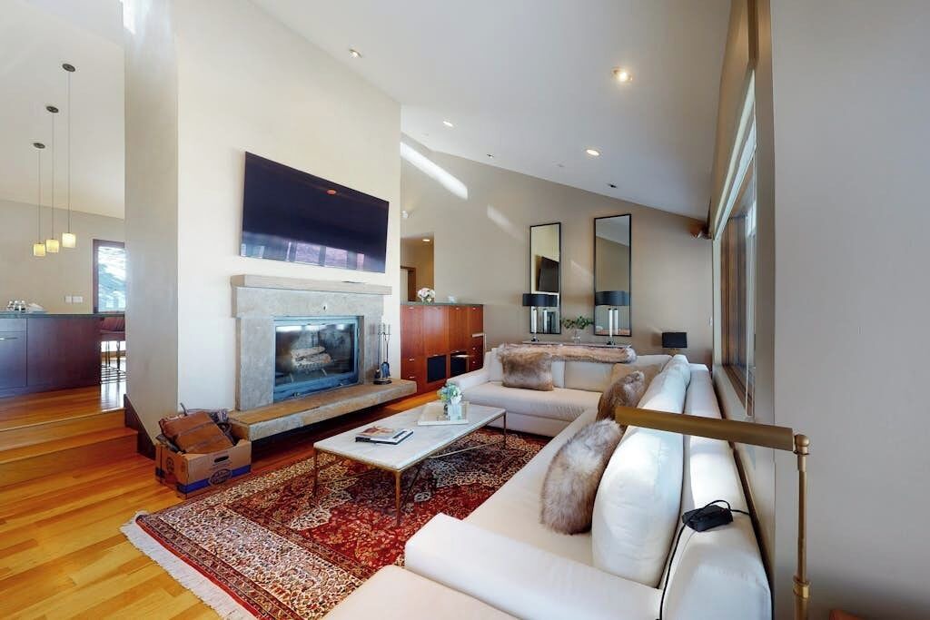 Edwards House | Luxury home with private hot tub - mountain views, gourmet kitchen & fireplace