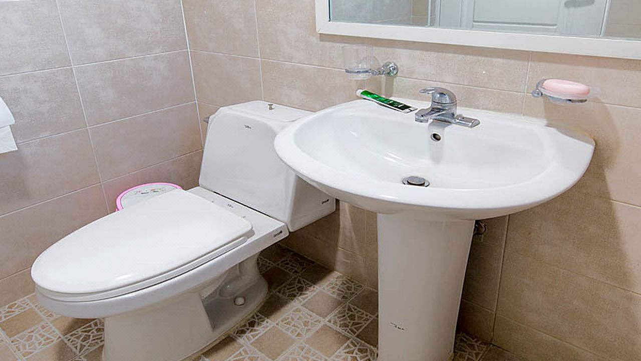 Photo of Bathroom in Dunnae