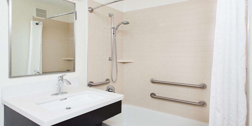 Photo of Bathroom in Golden