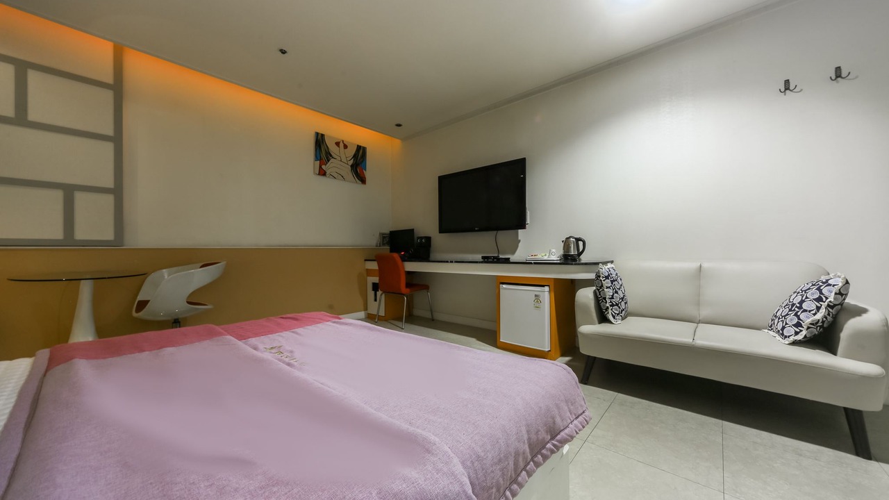 Photo of Bedroom in Sangnam-dong
