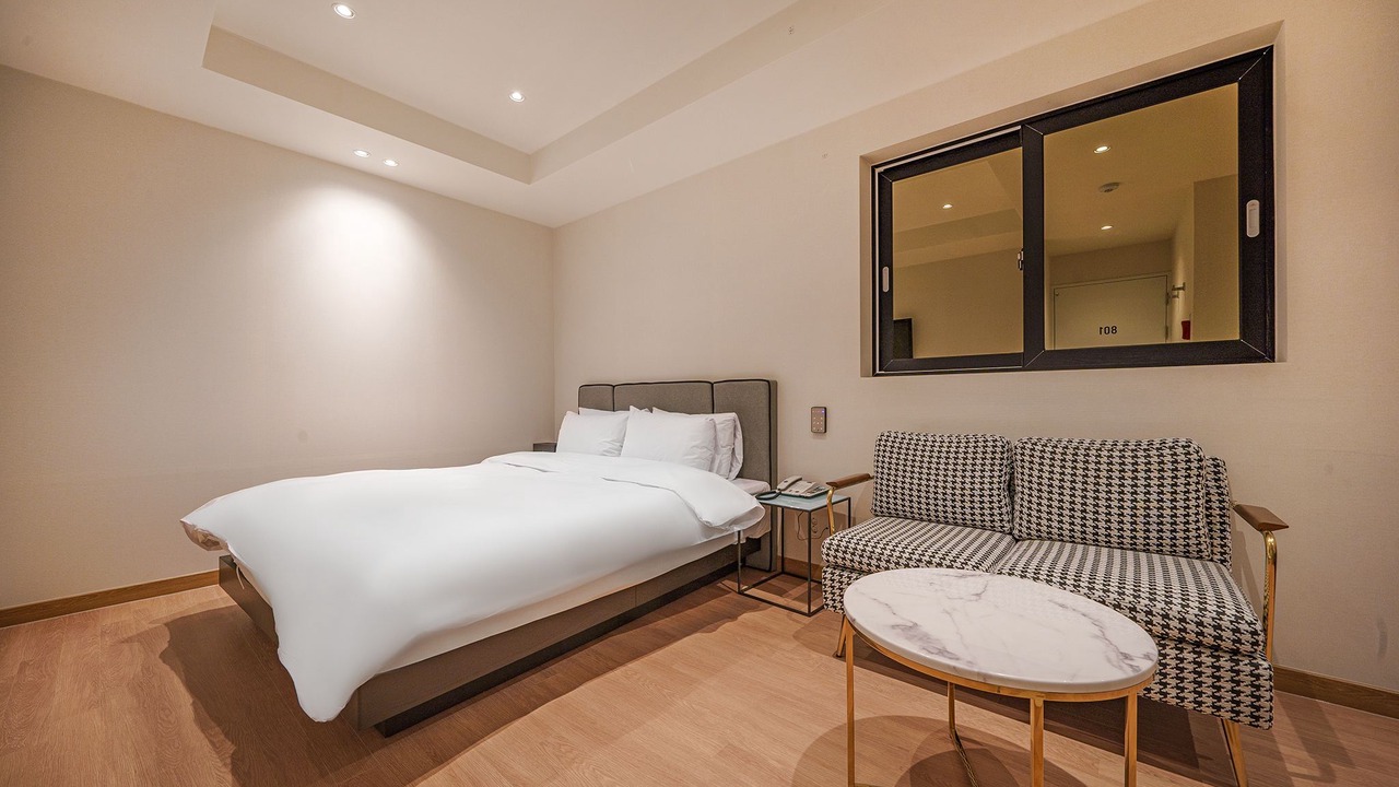 Photo of Bedroom in Sincheondong