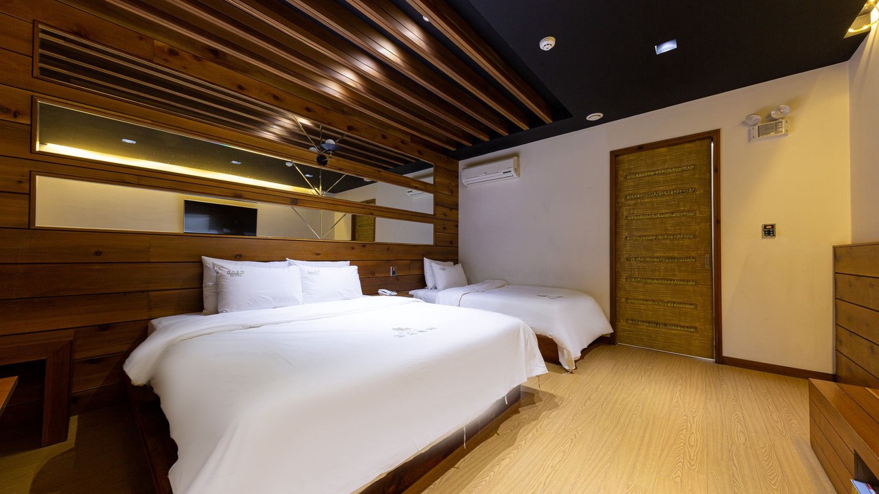 Photo of Bedroom in Dong-gu
