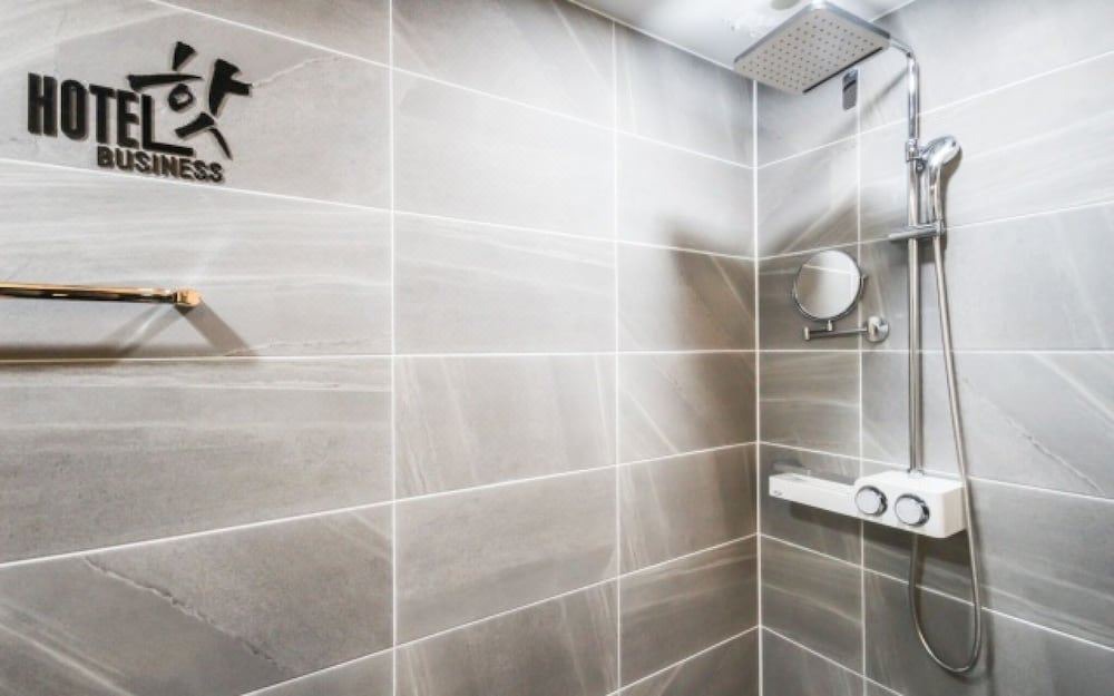 Photo of Bathroom in Chinju