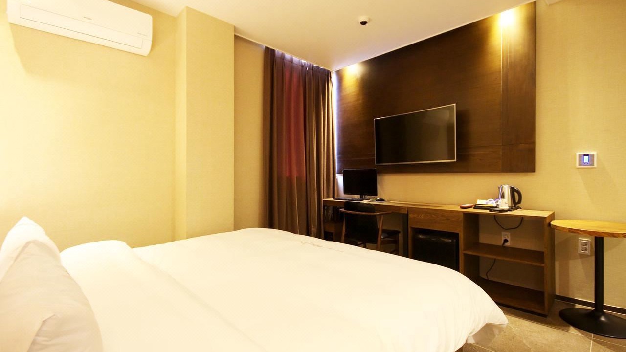 Photo of Bedroom in Jinhae
