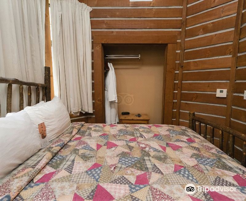 Photo of Bedroom in I-435 West KC-KS