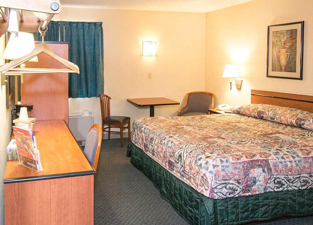 Photo of Bedroom in Cimarron Hills