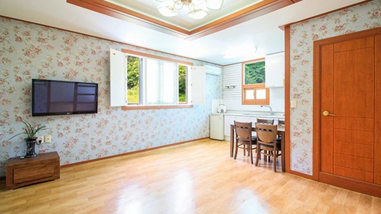 Photo of Livingroom in Kkotchi