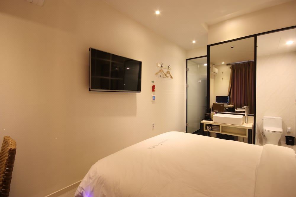 Photo of Bedroom in Jinhae
