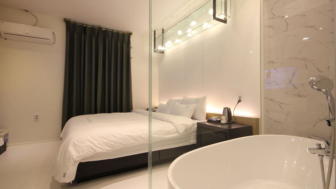 Photo of Bedroom in Jinhae