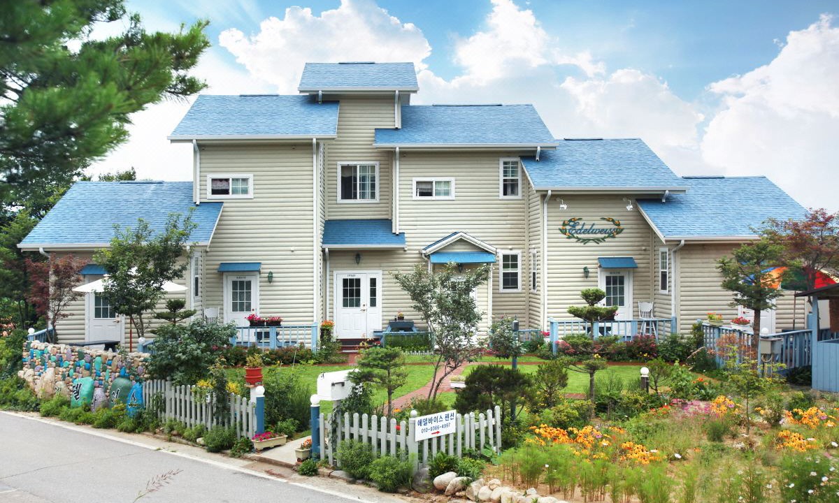Photo of Buildings in Daegwallyeong