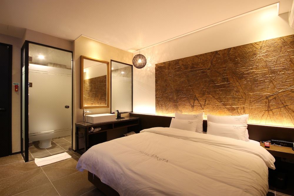 Photo of Bedroom in Jinhae