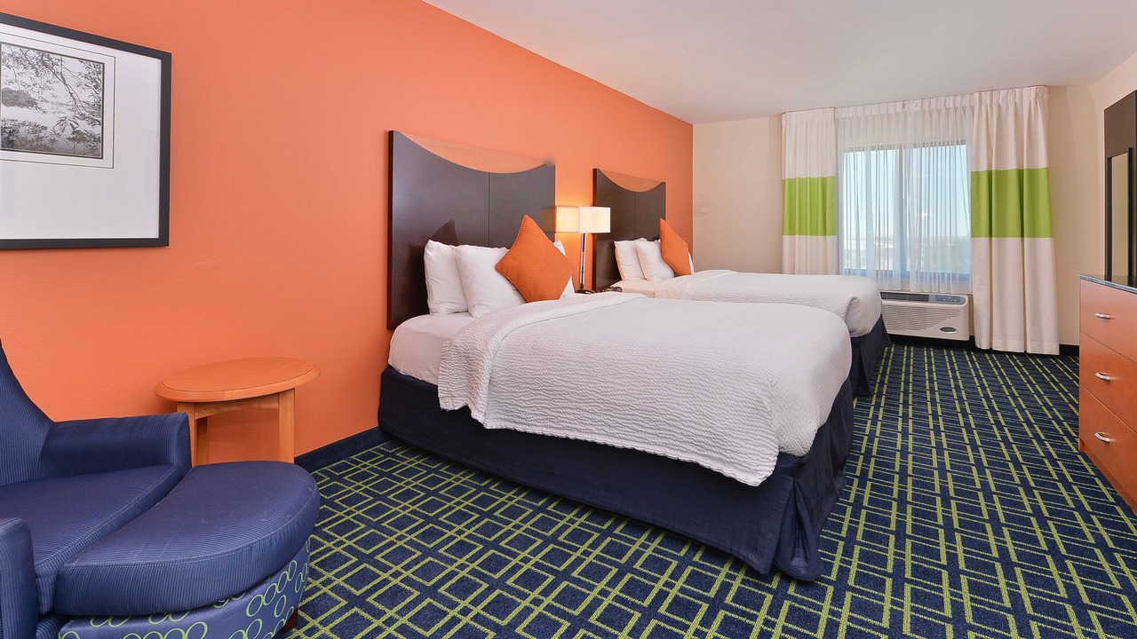 Photo of Bedroom in Aurora