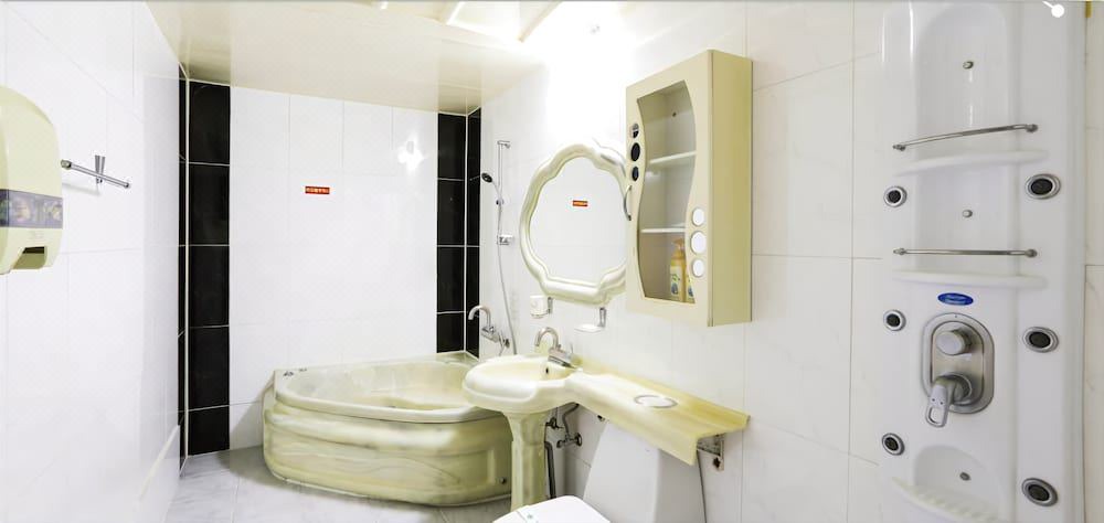 Photo of Bathroom in Sacheon