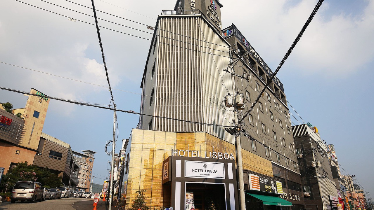 Photo of Buildings in Dong-gu