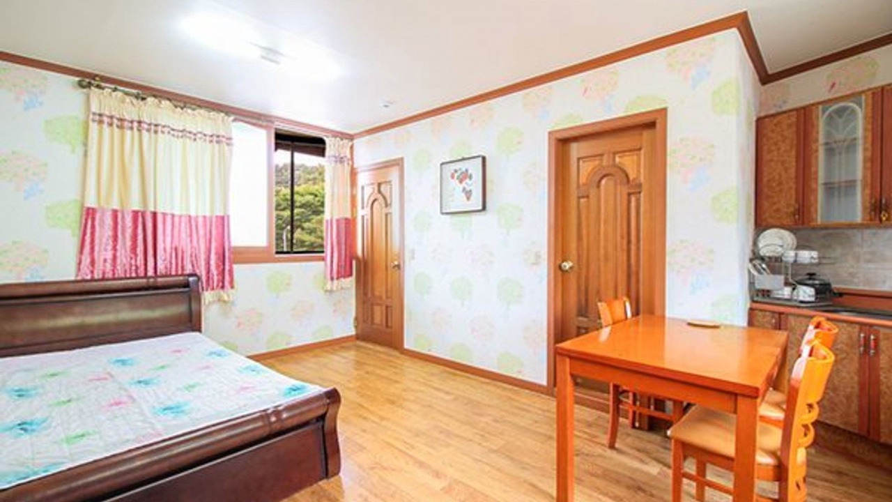 Photo of Livingroom in Kkotchi
