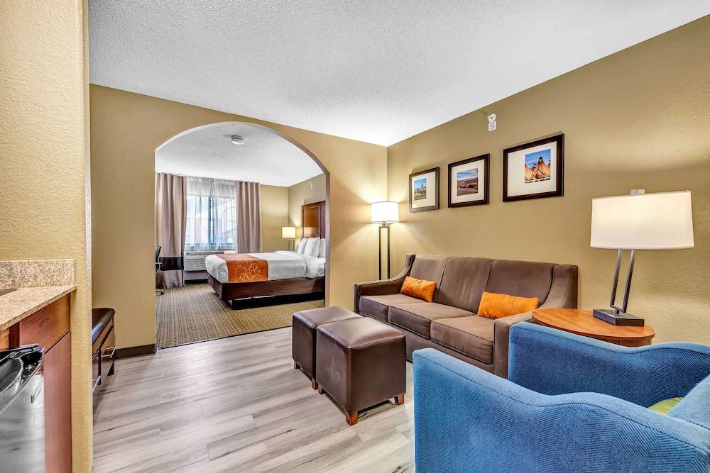 Photo of Livingroom in Lakewood