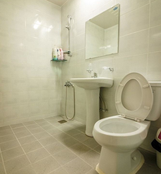 Photo of Bathroom in Wando