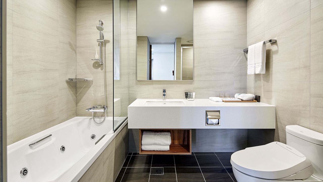 Photo of Bathroom in Samsan-dong