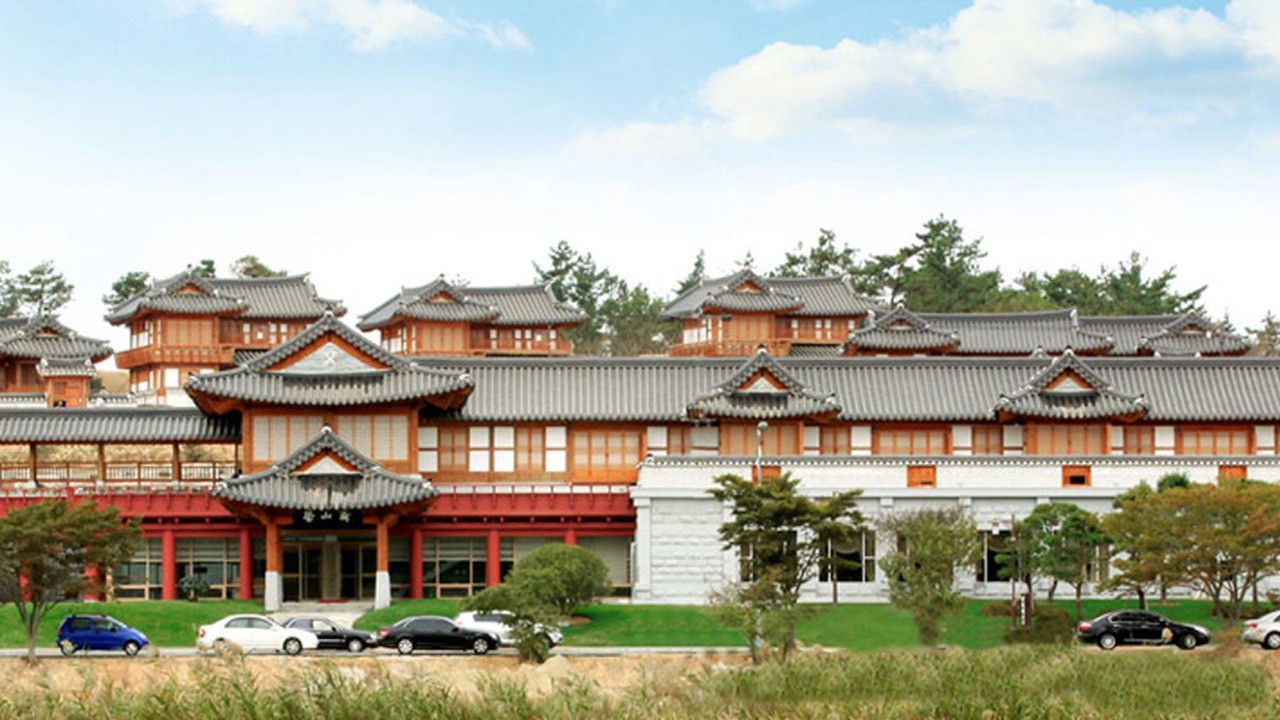 Photo of Buildings in Samho