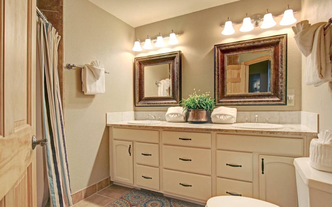 Photo of Bathroom in Estes Park