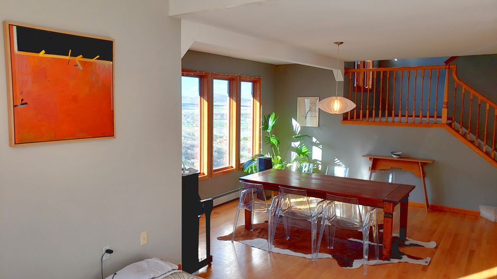 Photo of Livingroom in Longmont