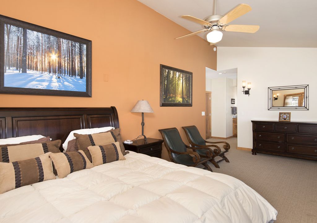 Photo of Bedroom in Hamilton Creek