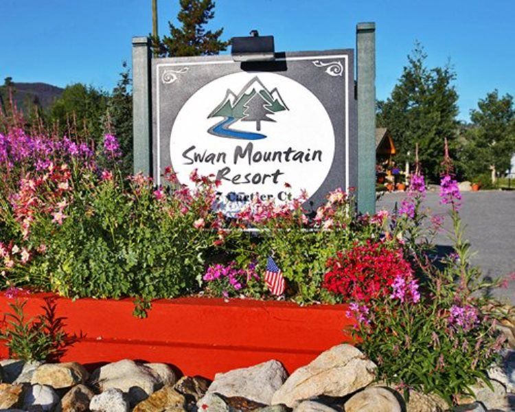 Photo of Buildings in Summit Cove