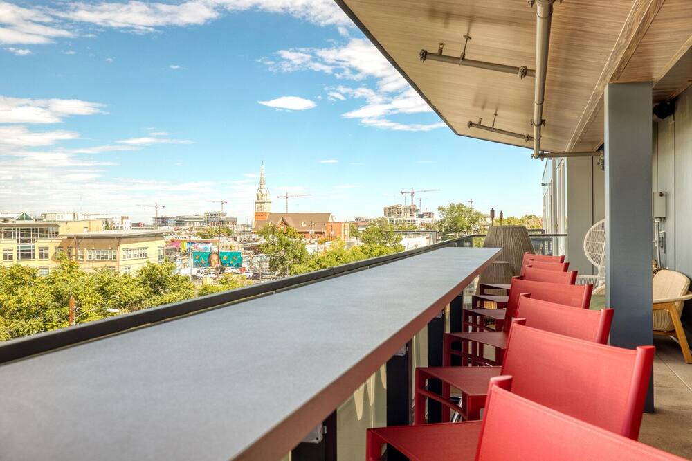 Photo of Outdoor in Five Points