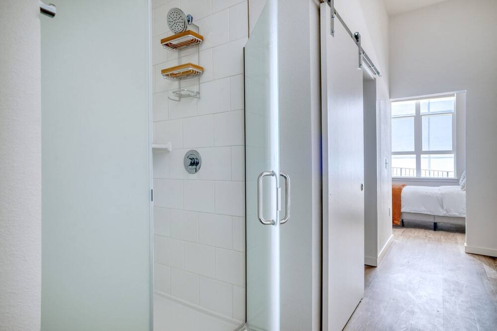 Photo of Bathroom in Five Points