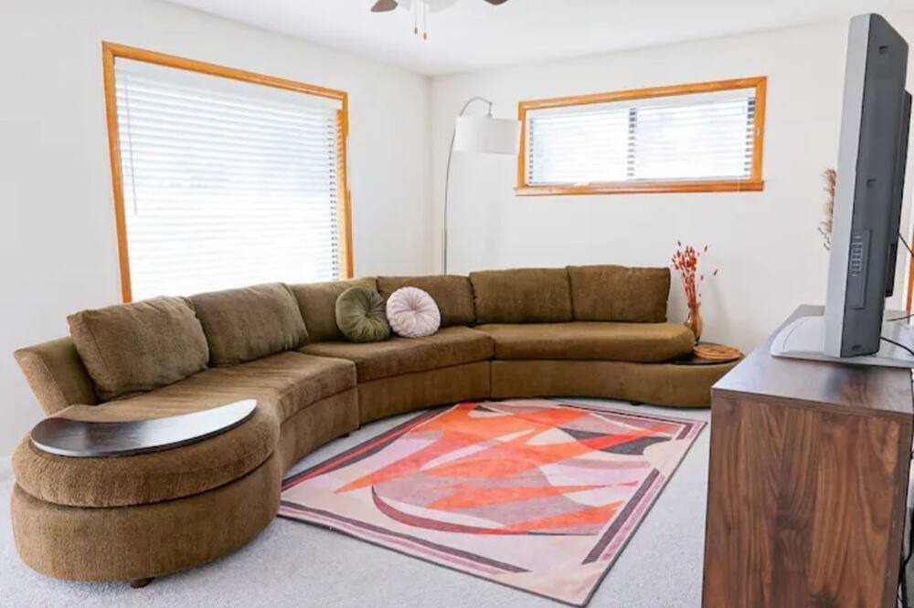 Photo of Livingroom in South Westminster