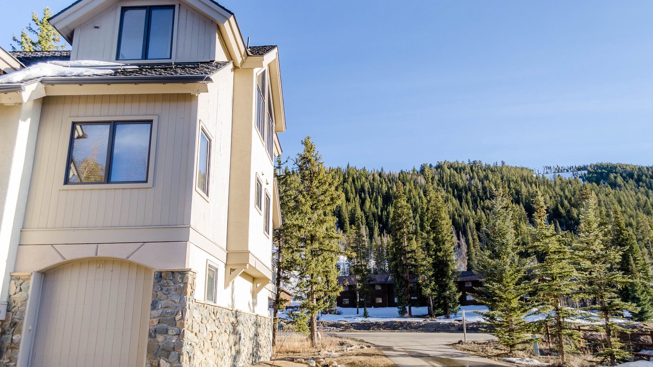Photo of Outdoor in Mountain House