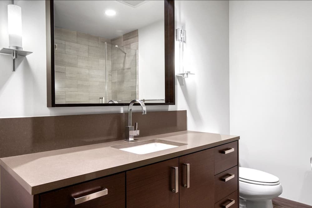 Photo of Bathroom in Speer