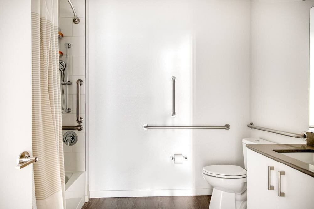 Photo of Bathroom in Five Points