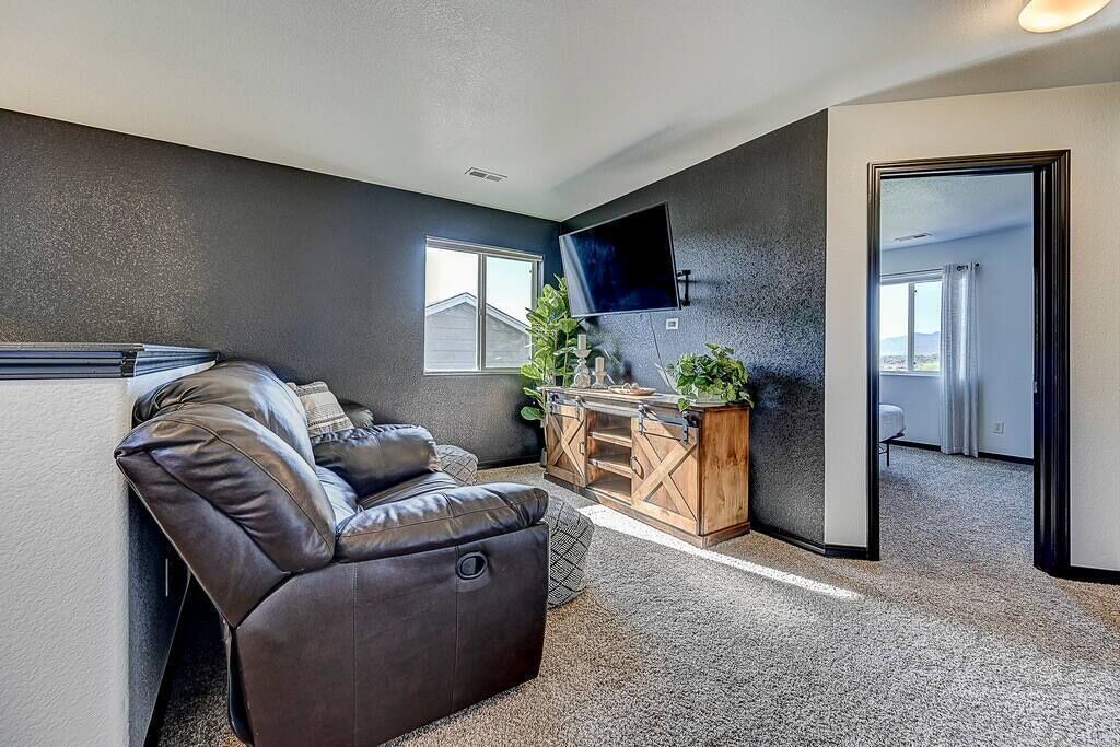 Photo of Livingroom in Southeast Colorado Springs