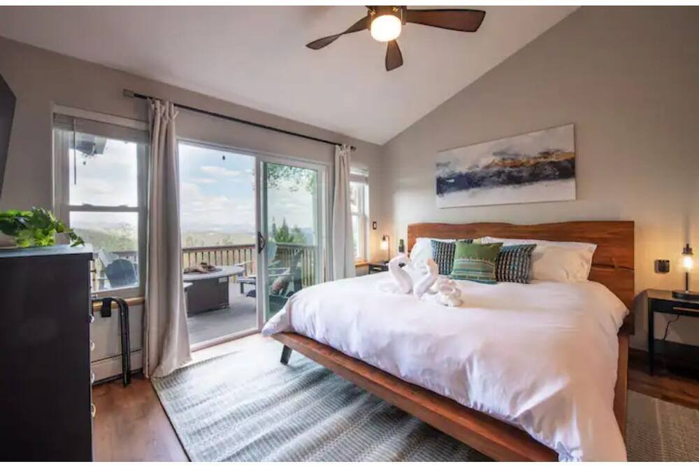Photo of Bedroom in Conifer Mountain and Meadows