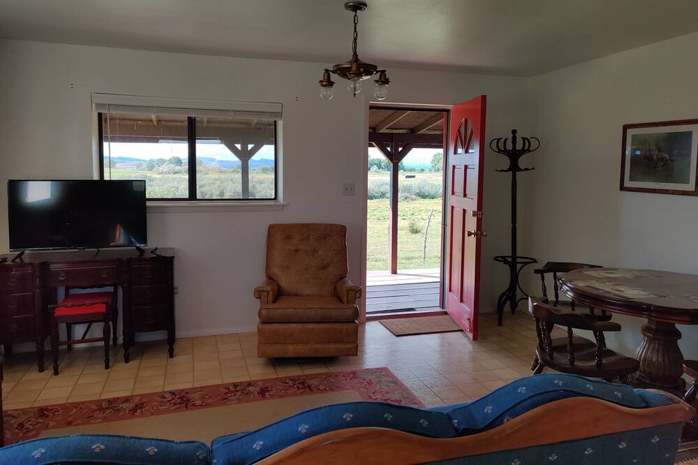 Photo of Livingroom in Nucla