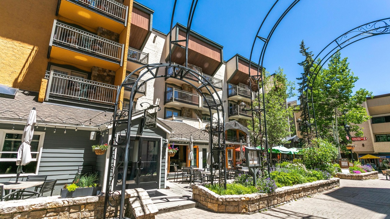 Photo of Others in Vail
