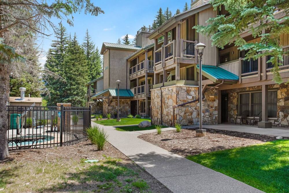 Photo of Others in Highland Meadows